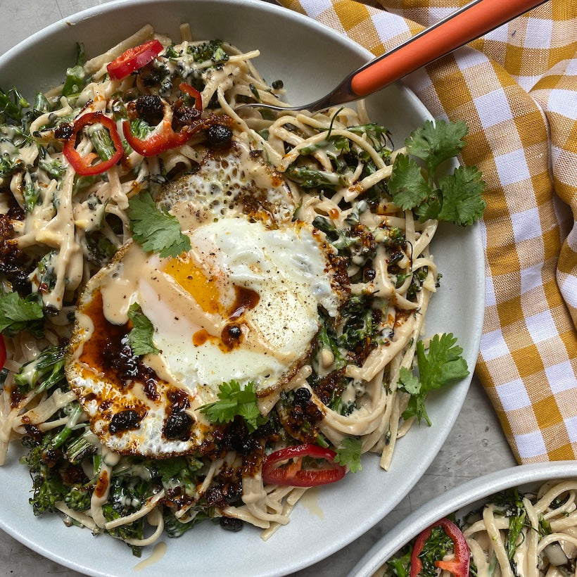Sesame Linguine with Crispy Broccoli
