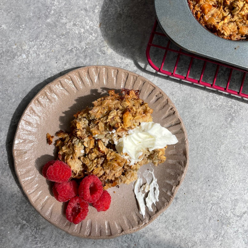 Baked Apple & Spiced Tahini Oatmeal Cups