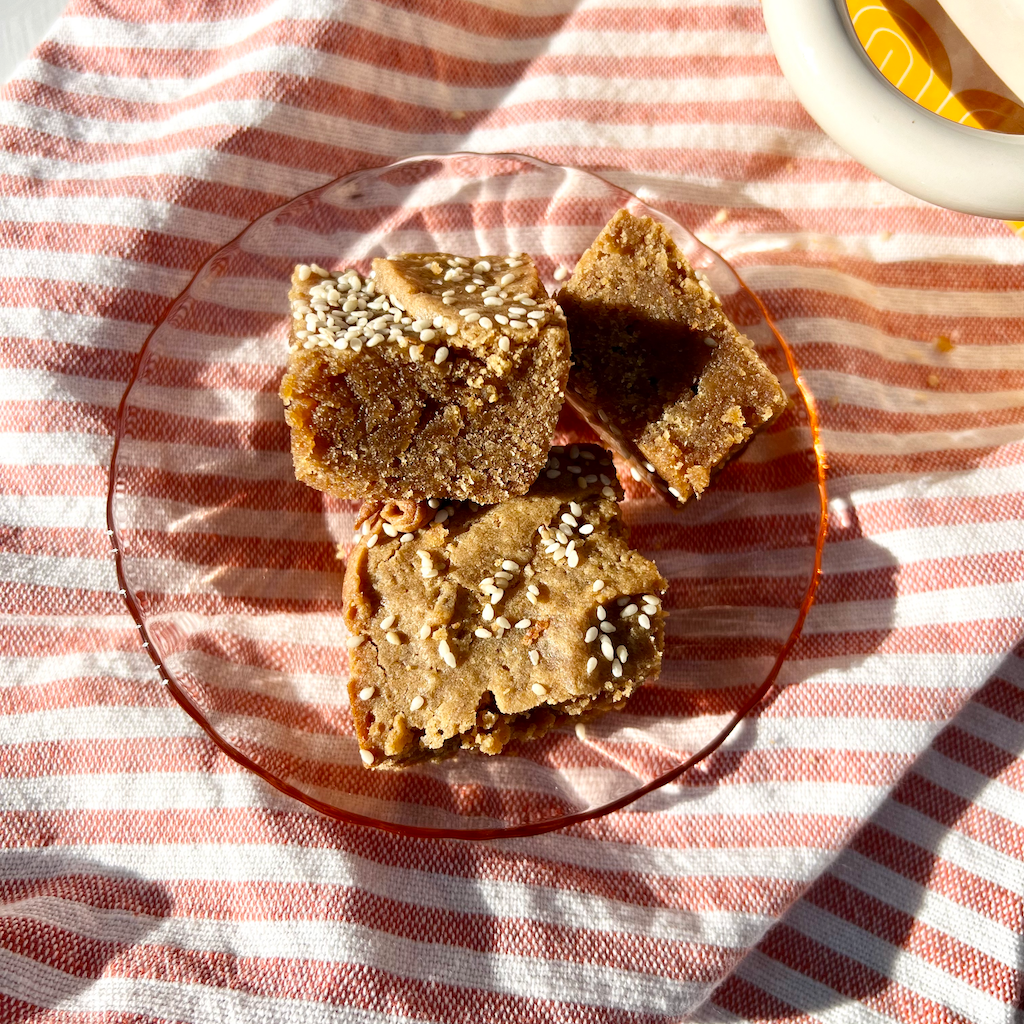 Tahini Date Blondies